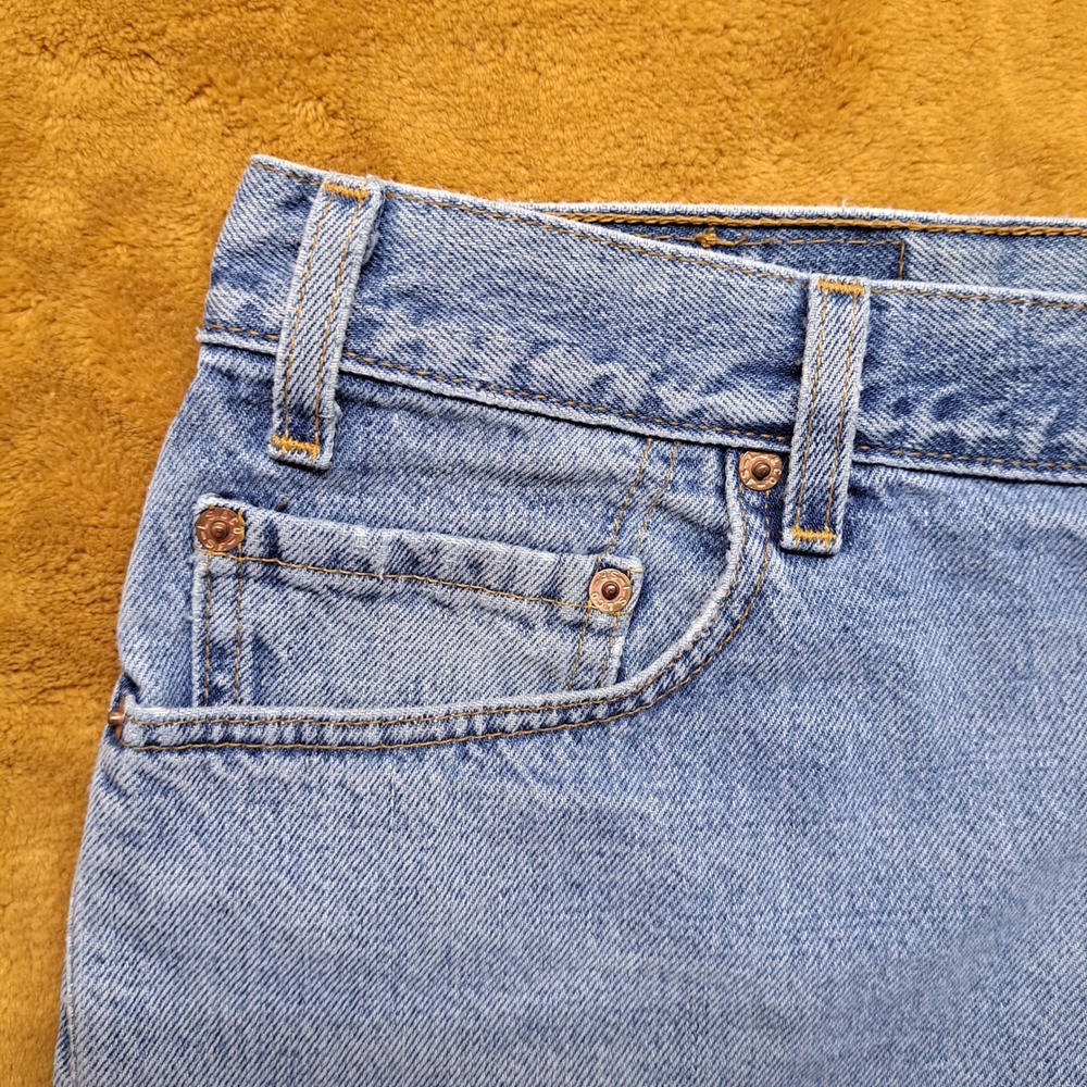 Levi's 505 Straight Leg Jeans Men 36x32 Light Blue Good Raw Hem Made in USA - Picture 10 of 16